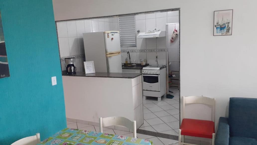 Apartamento Frente A Praia Перуібі Екстер'єр фото