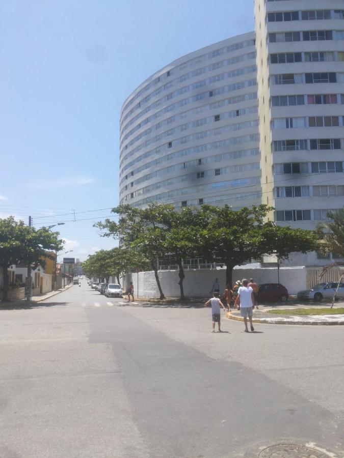 Apartamento Frente A Praia Перуібі Екстер'єр фото